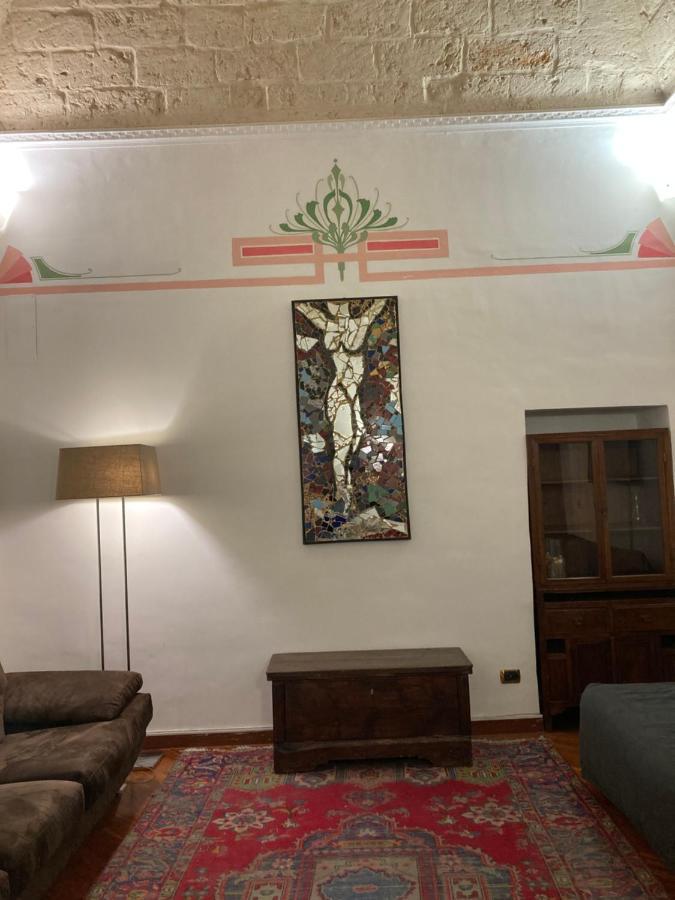 Araba Fenice - Centro Apartment Bari