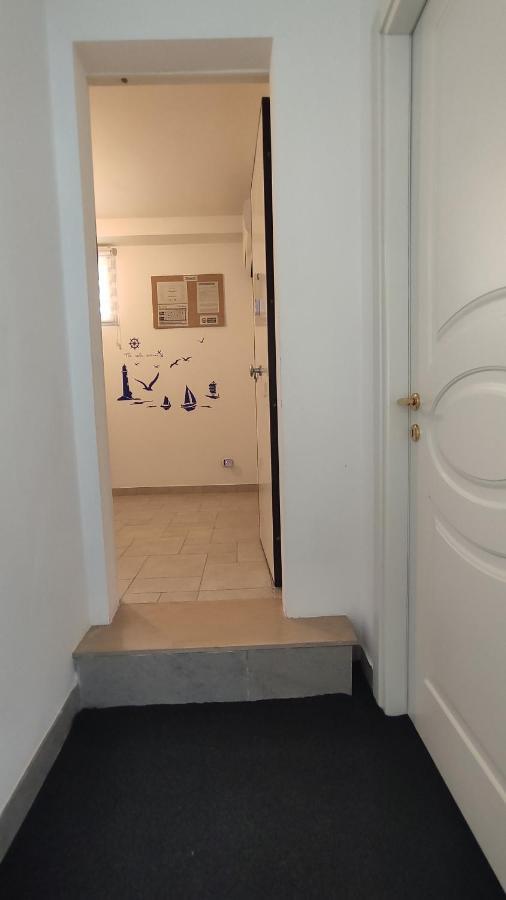 Seagull - Front And Sea View & Airport Apartment *