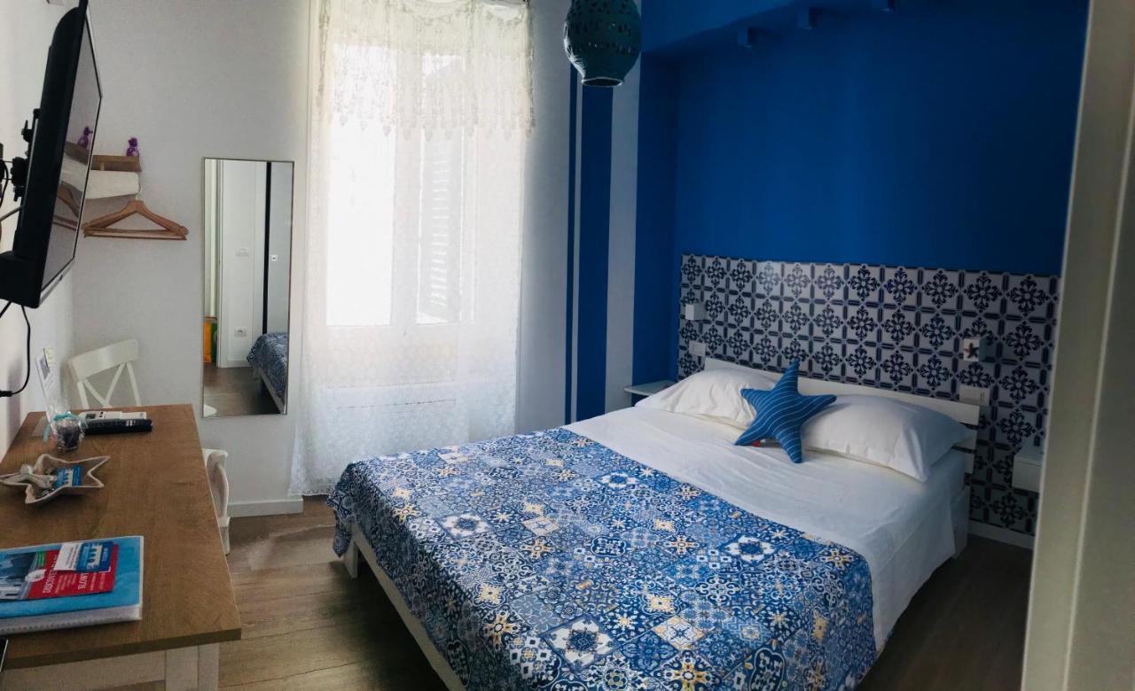 Bed & Breakfast Via Dell'azzurra *