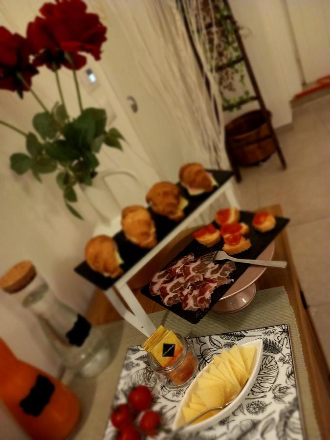 Acomodação com café da manhã  Dimora Fantasia Charme Bari