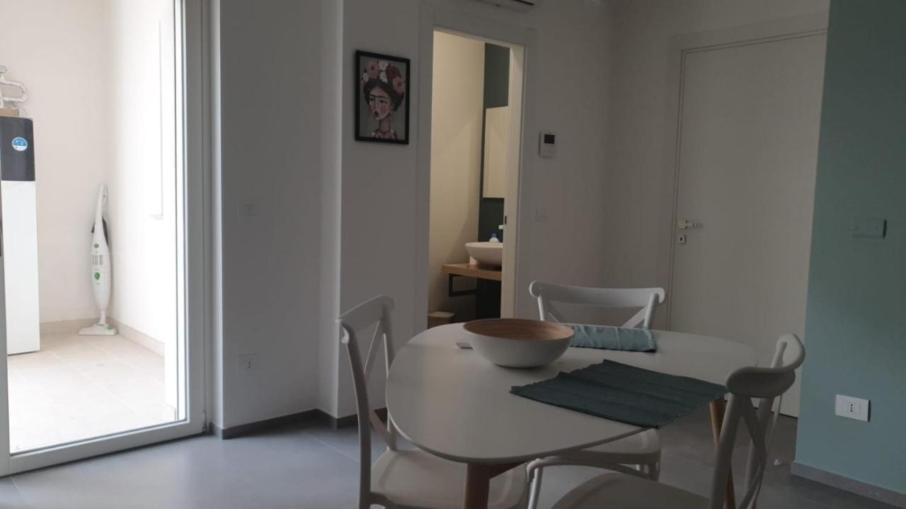 Casa Di Monique 1 Bari