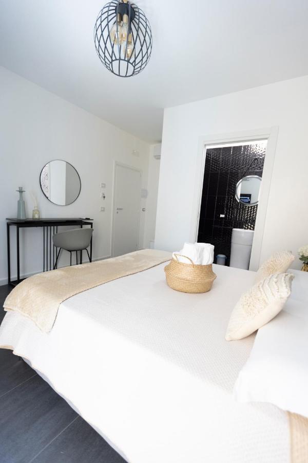 Apartment Lena Vecchia Bari