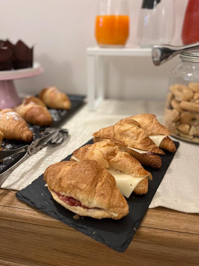 Acomodação com café da manhã  Dimora Fantasia Charme Bari
