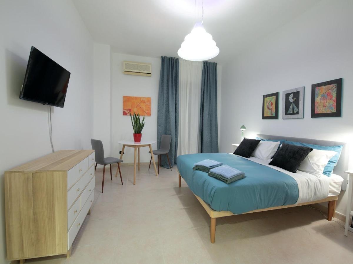 Guest house Inbari _ G.h. _ Degiosa *