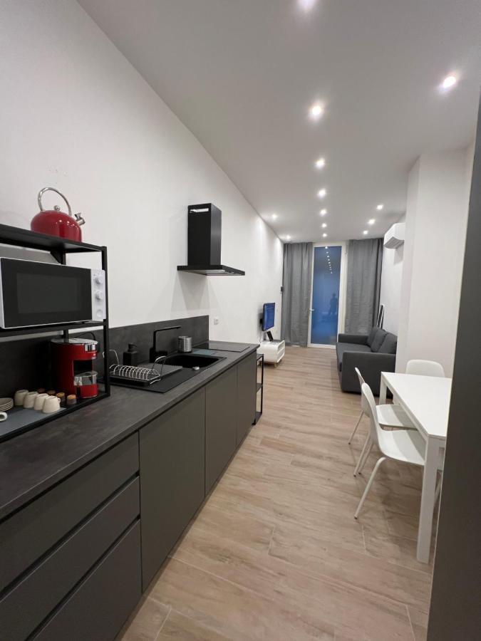 Citywise Vittorio - Independent Near Station Guest house
