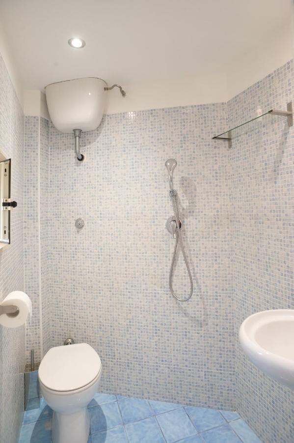 Internotre Luxury * Bari