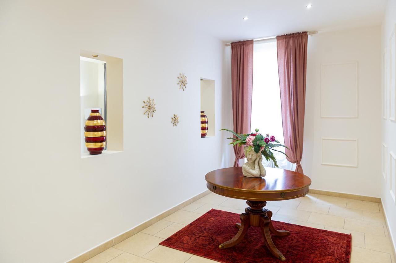 Internotre Luxury