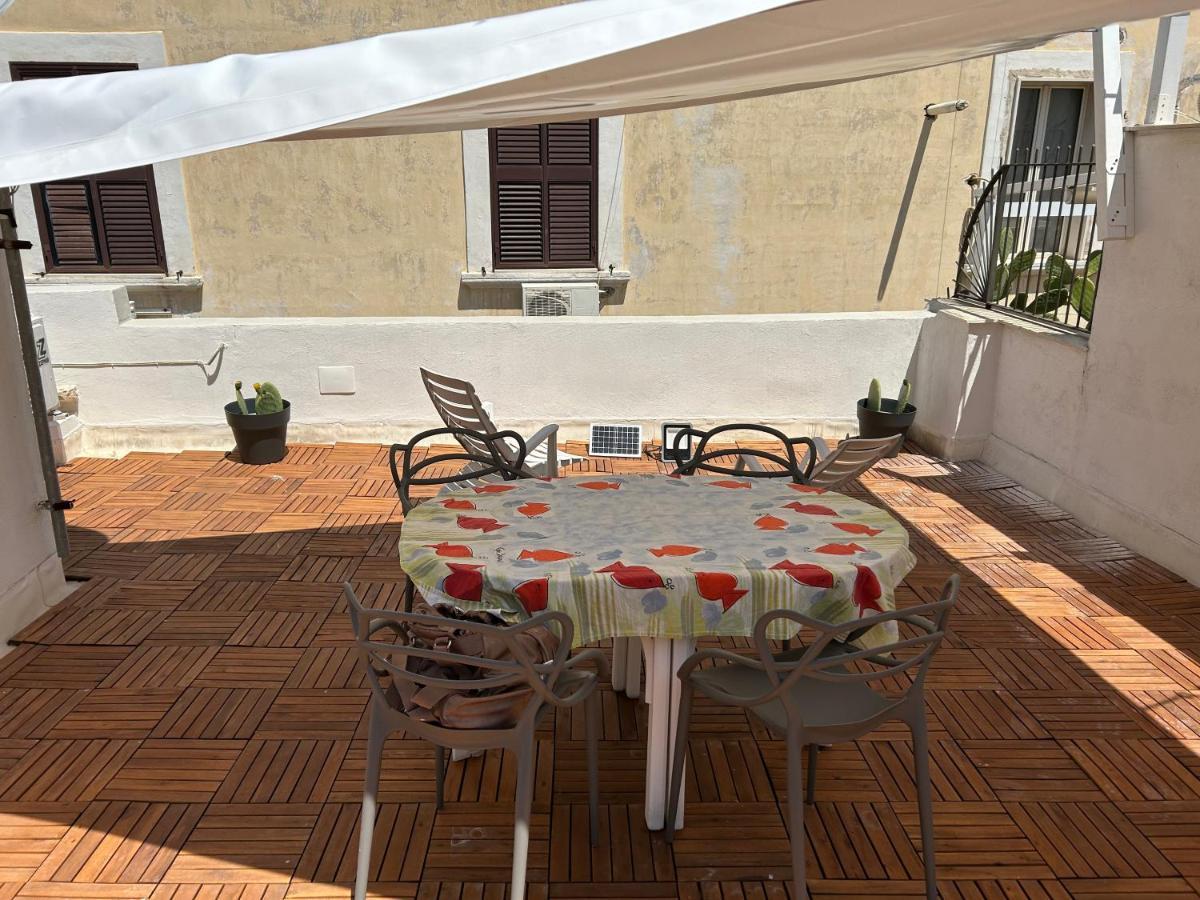 Dimora Del Borgo Antico Apartment