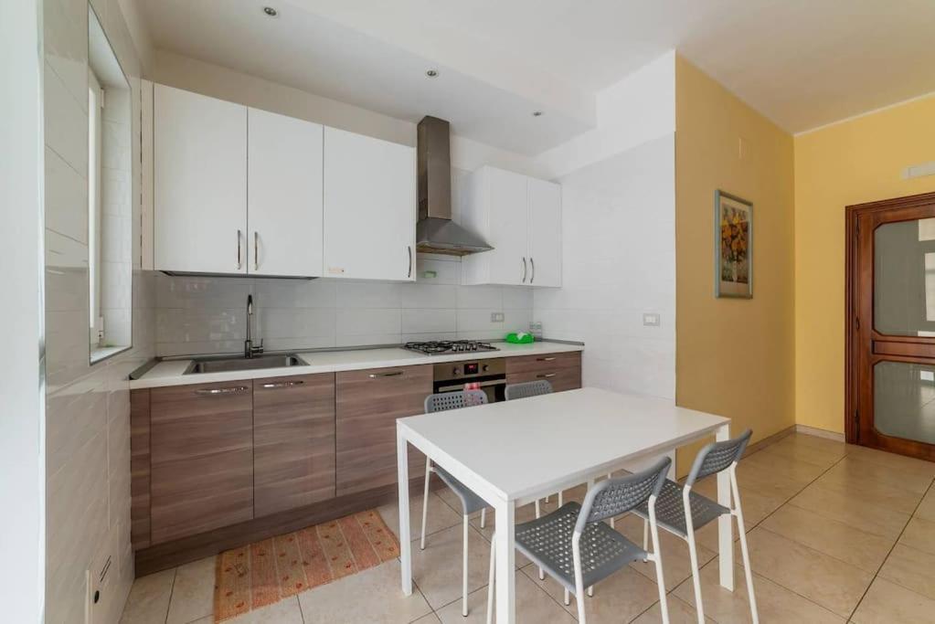 Apartment Arts House *