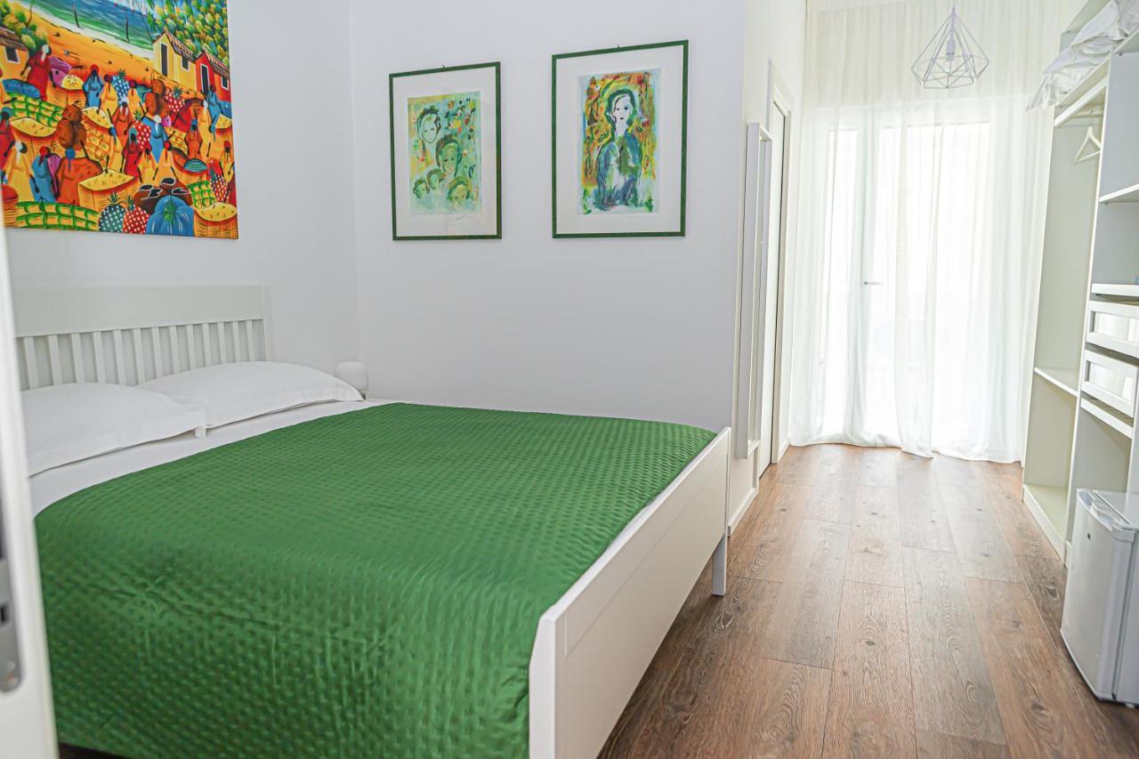 Melo 48 Bed & Breakfast Bari