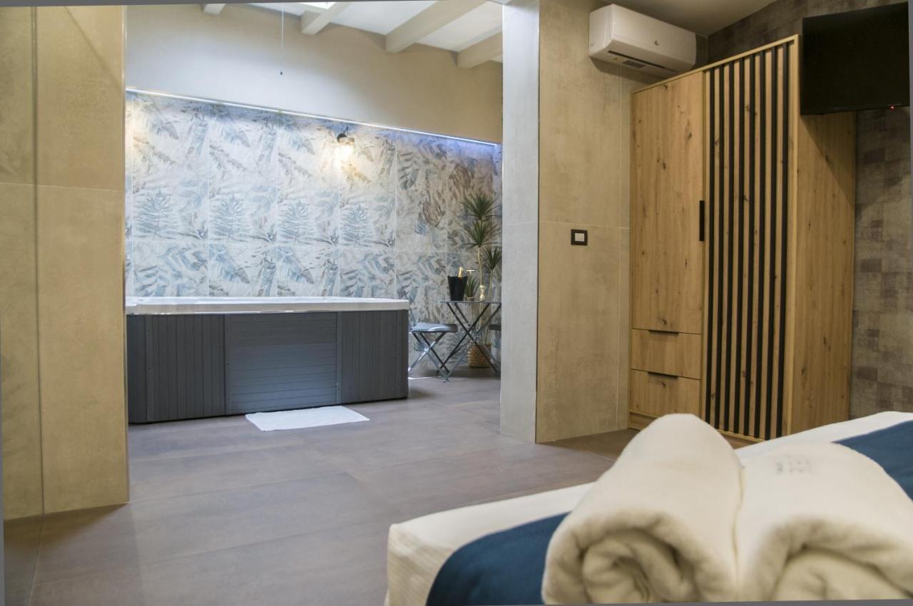 18 Luxury * Bari