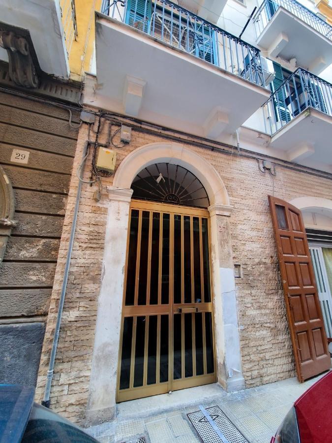 Sea Side Apartment Bari