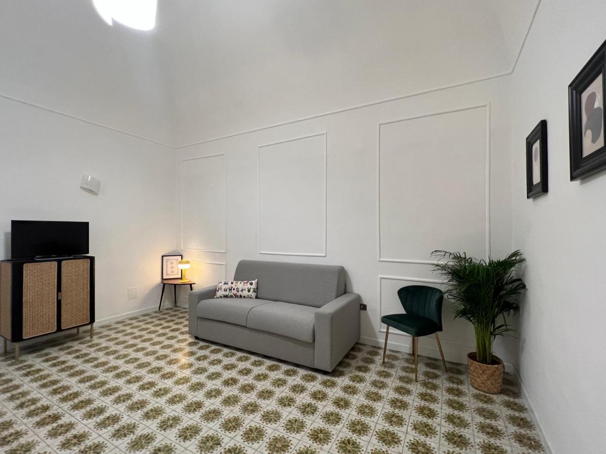 The Conical House Howme Apartment