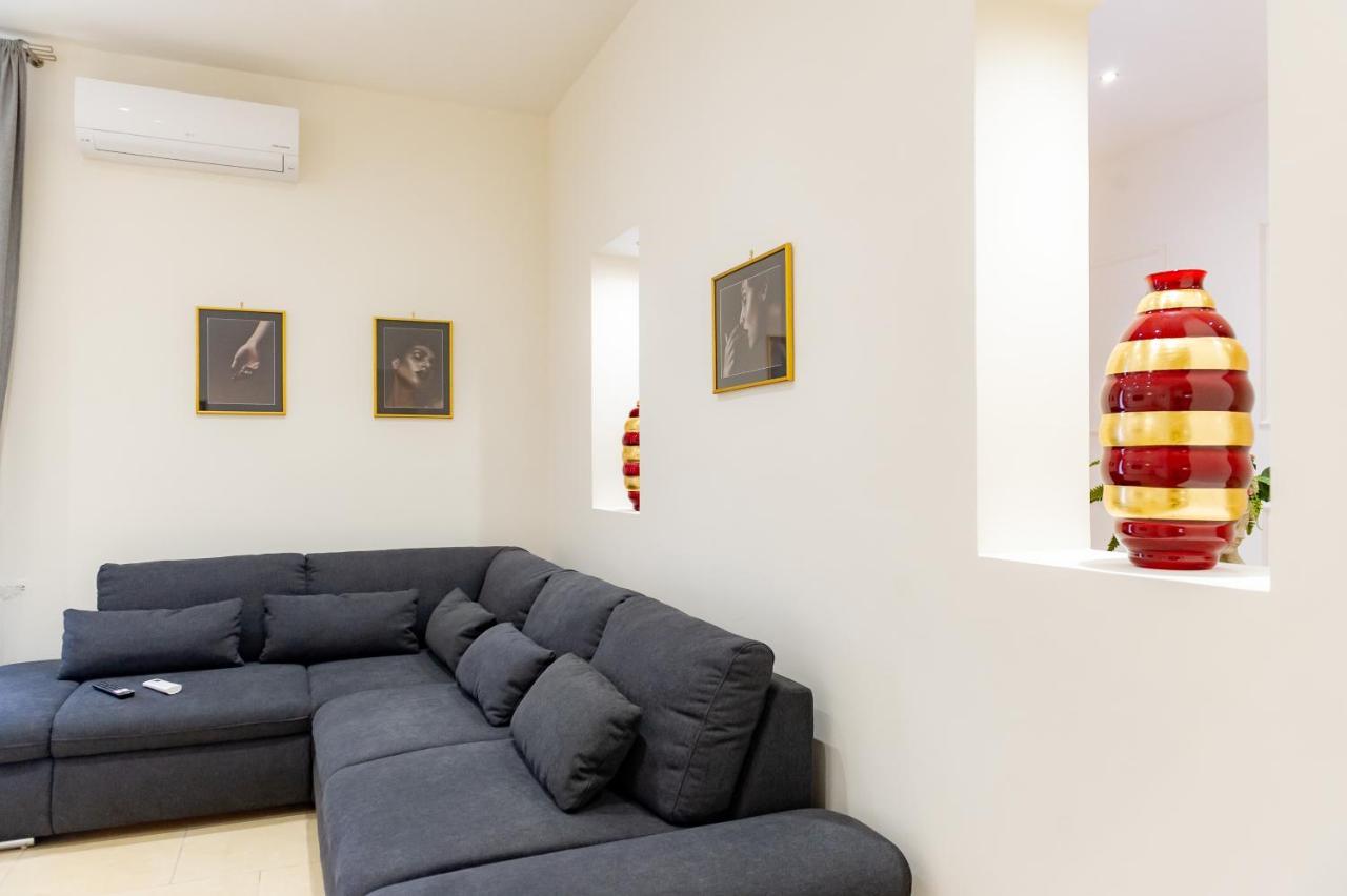 Internotre Luxury * Bari