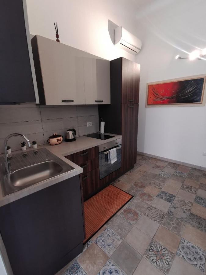 Whiteflower Apartment Bari