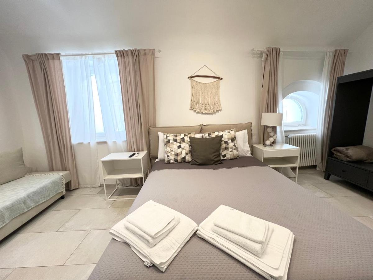 Bed & Breakfast L Antico Forno Centro Storico Bari