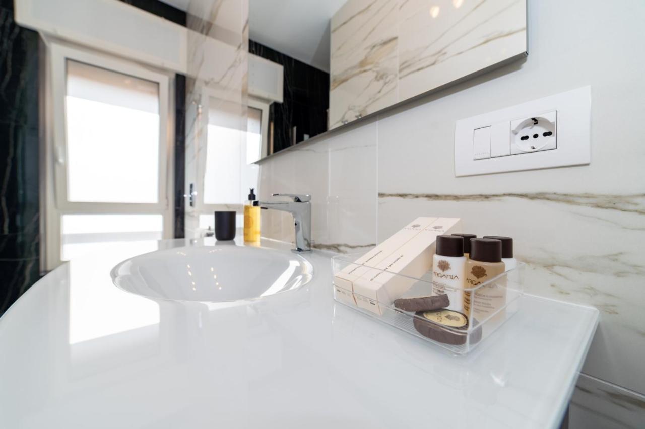 Les Di Adi Apt Apartment *