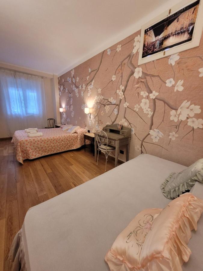 Baribello - 3 Bedrooms 3 Bathrooms - Station