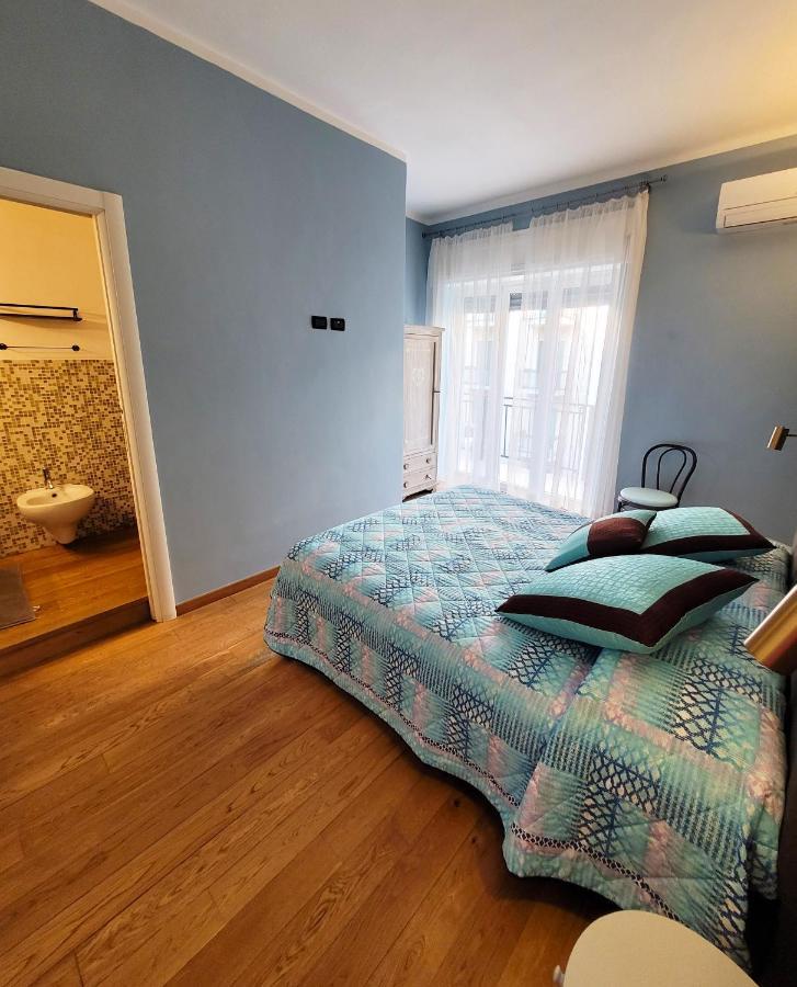 Baribello - 3 Bedrooms 3 Bathrooms - Station *