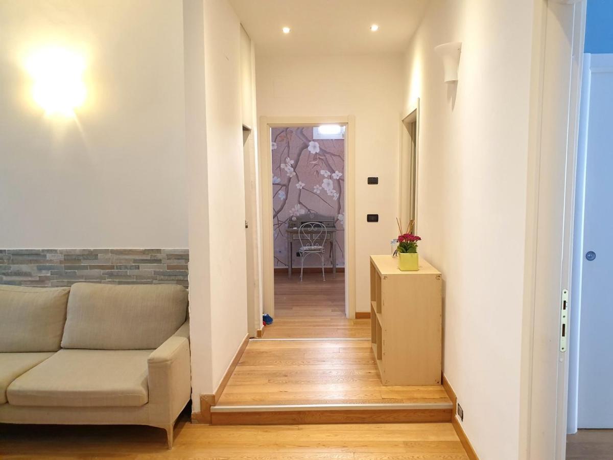 Baribello - 3 Bedrooms 3 Bathrooms - Station