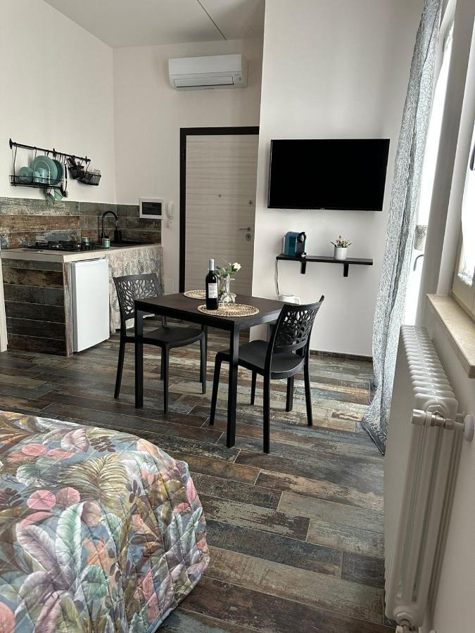 J&j Apartment *