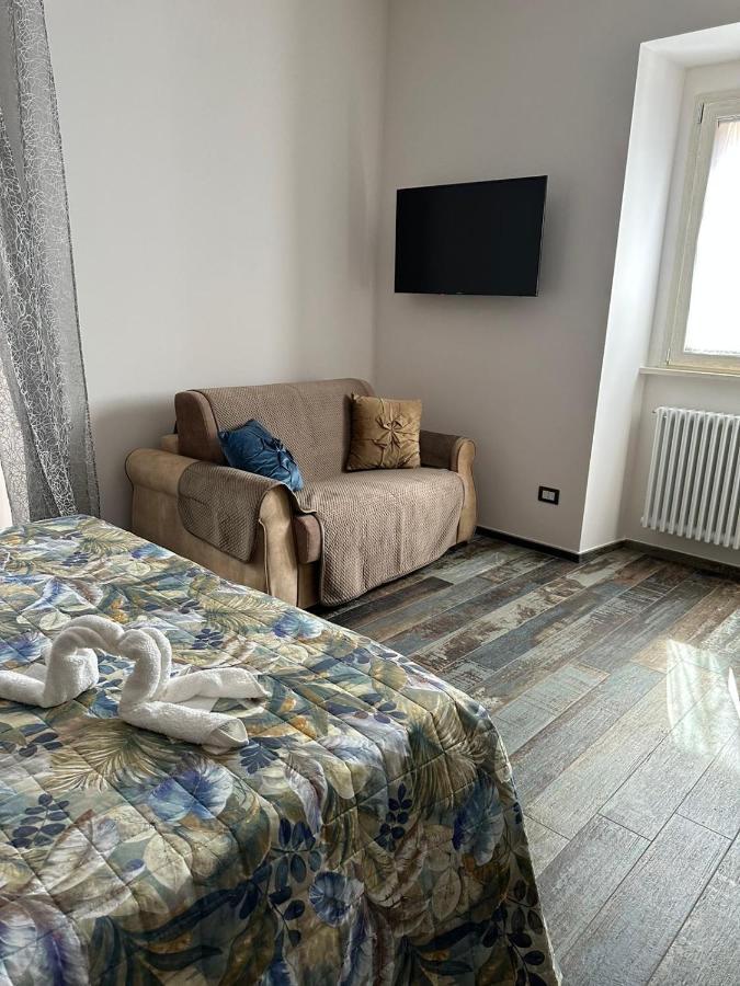 J&j Apartament *