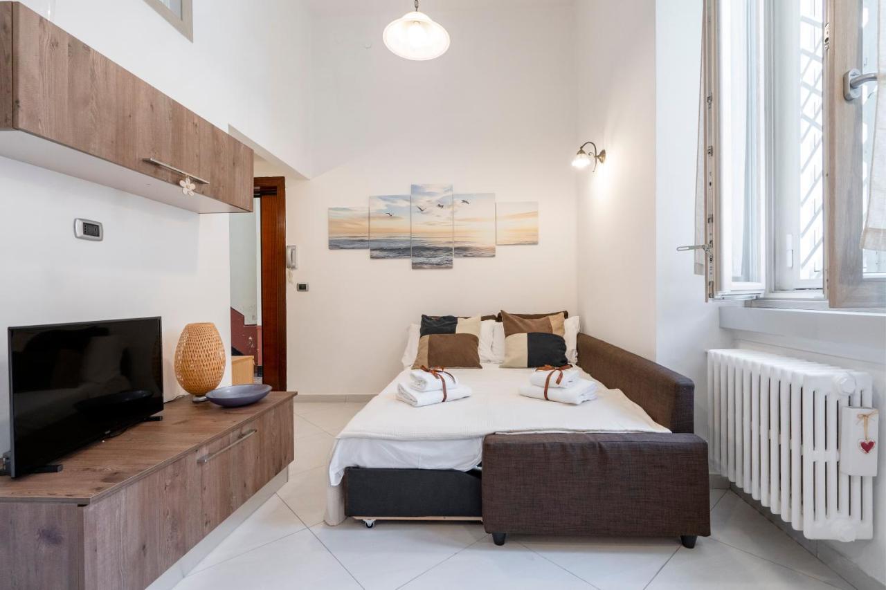 Apartment La Casa Di Gio - Stazione & Policlinico Bari