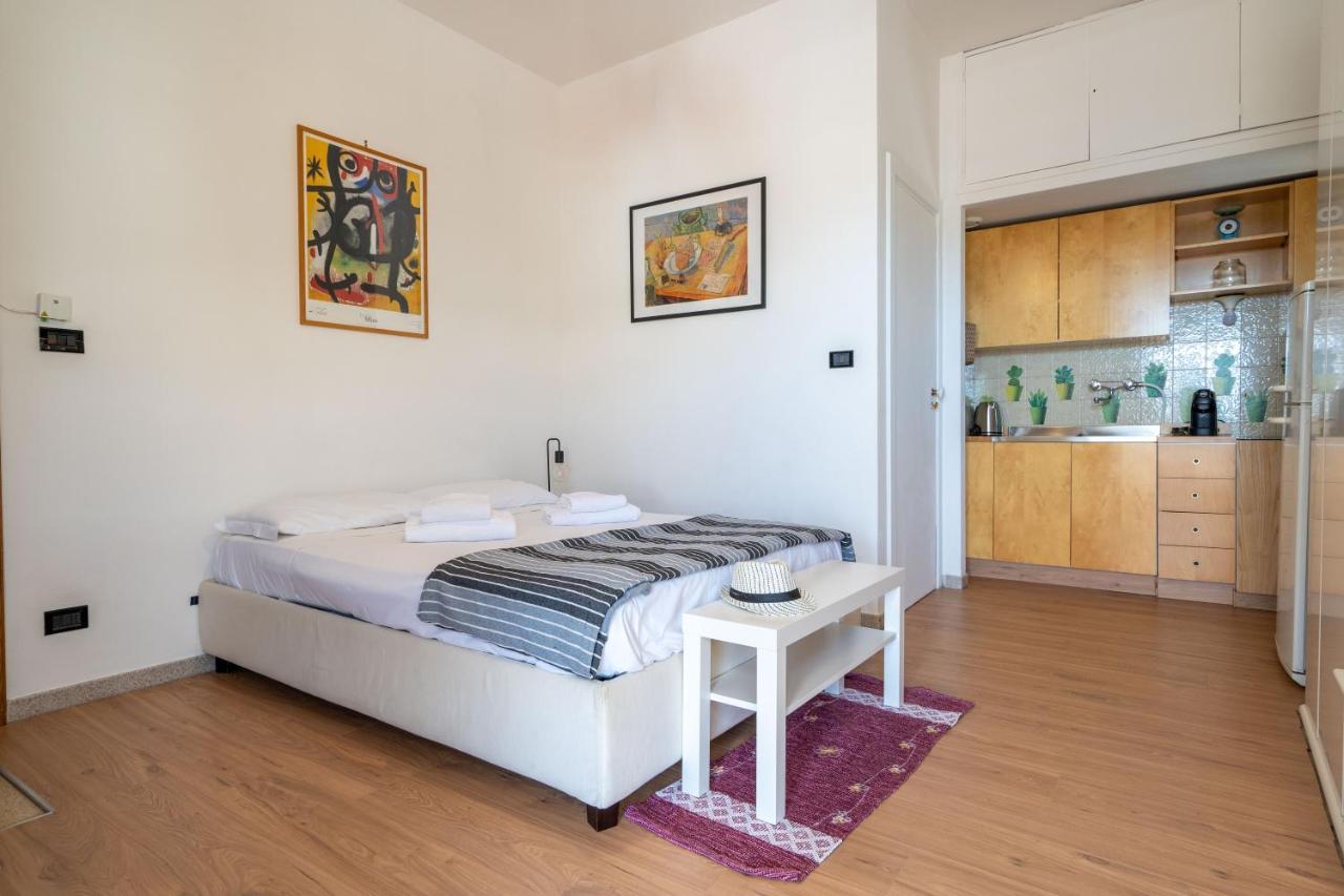 Bright With Terrace & Parking * Bari