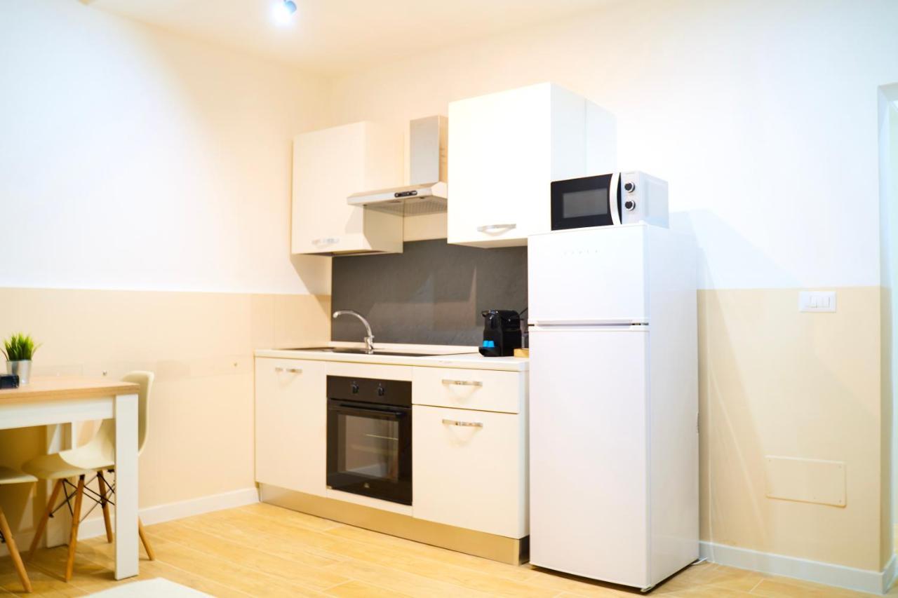 Apartamento N.2 500mt Da Policlinico/10min Da Stazione *