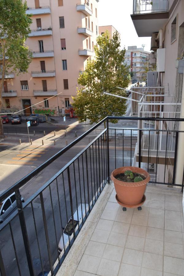 Dimora De Amicis 88 Apartment *