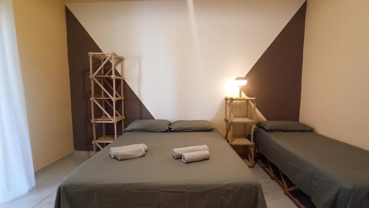 Casa Base * Bari