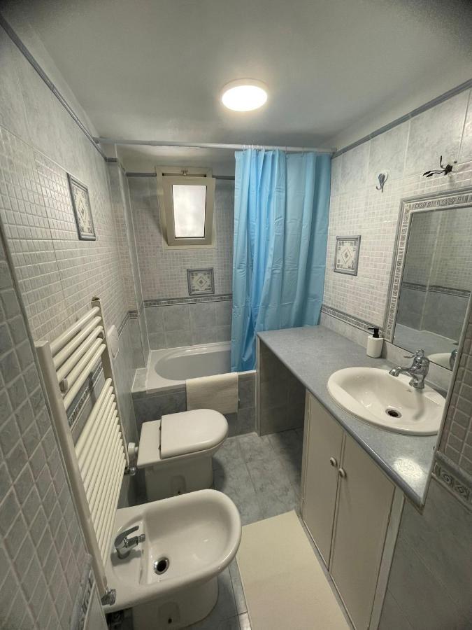 Holiday home Ariel House