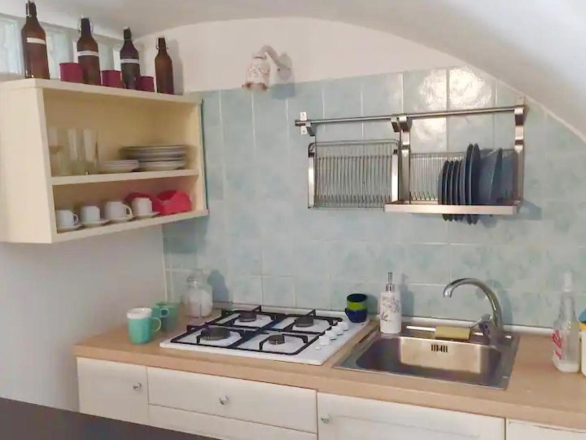 Mezzanino Con Patio E Archi A Vela Apartment