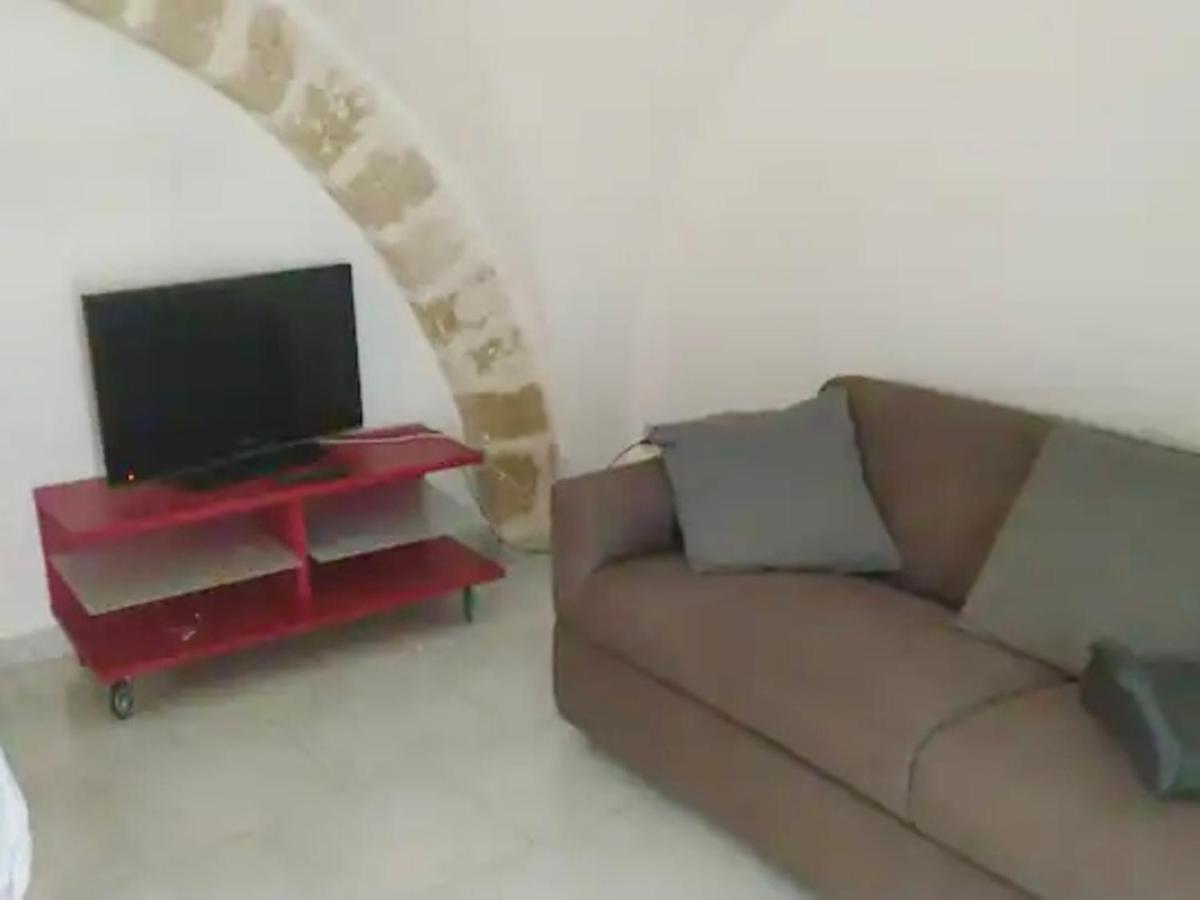 Mezzanino Con Patio E Archi A Vela Apartment