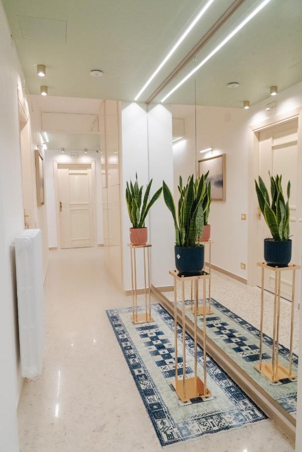 Stazione Centrale Suppa G & C Italia Guest house *