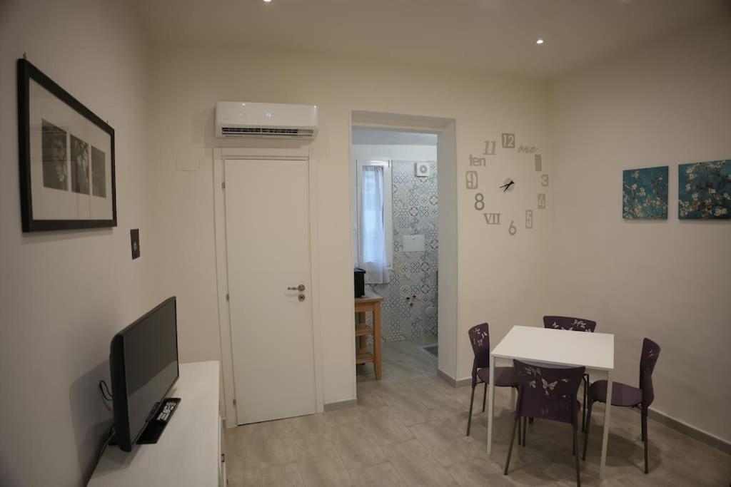 Apartment Bari, Puglia. E Facile Da Raggiungere !!