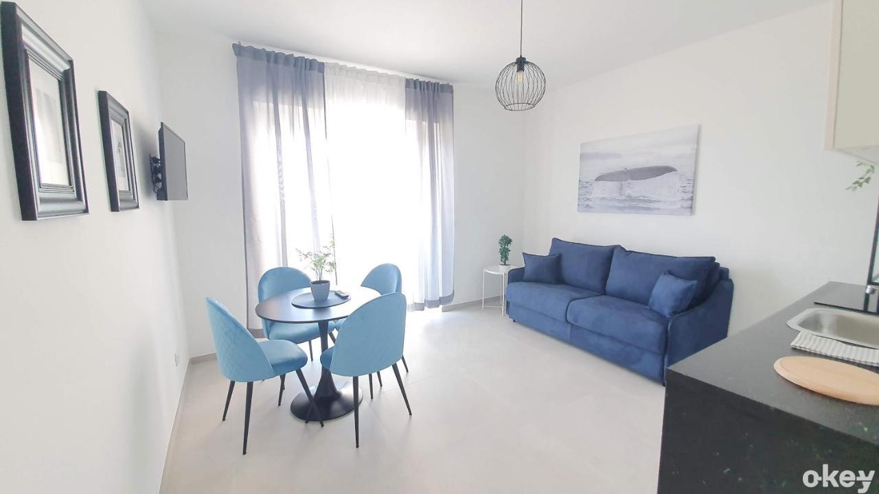Mediterranea - Seaview, Pool & Garden Apartment
