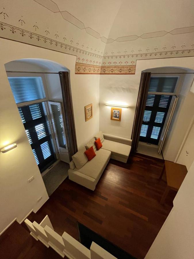 Visconti 89-duplex Apartment
