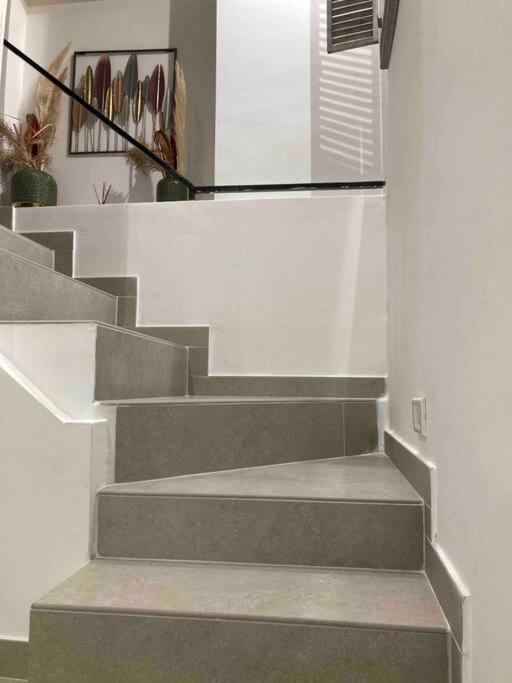 Center And Station Apartment Bari