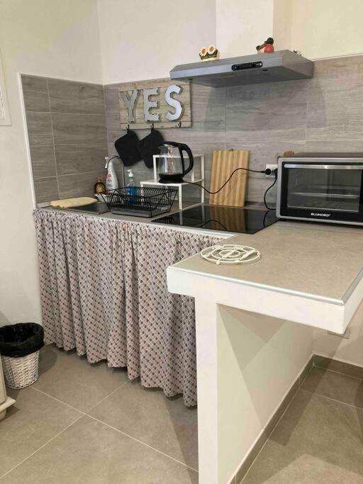 Center And Station Apartment Bari