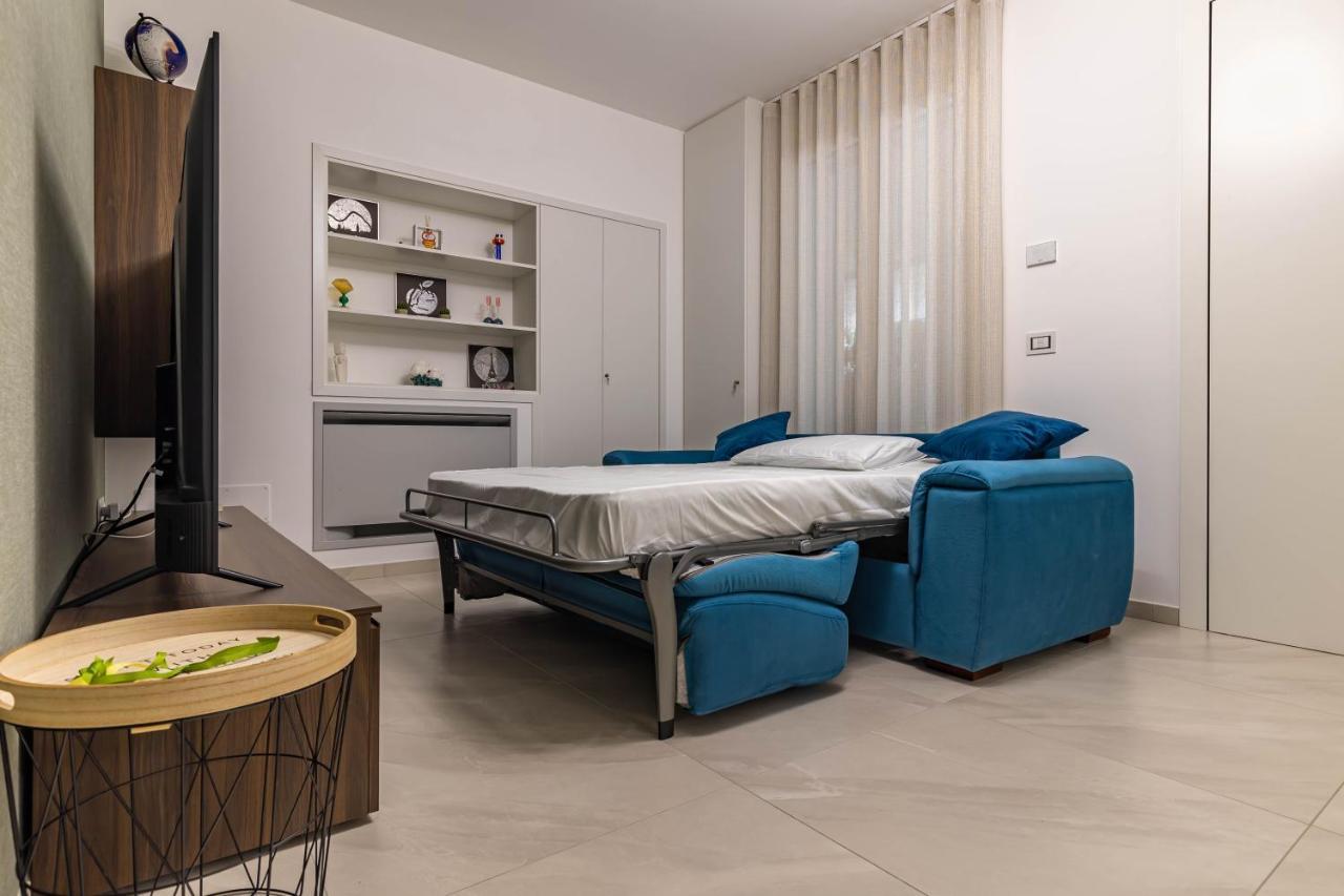 Elilux - Zona Policlinico, Garage E Posto Auto *