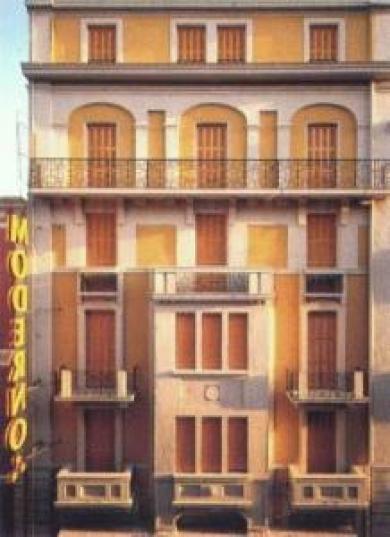 Hotel Moderno 3*