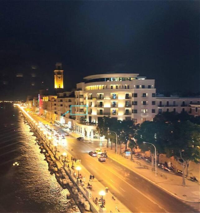 Eclettico/lungomare E Centro Storico