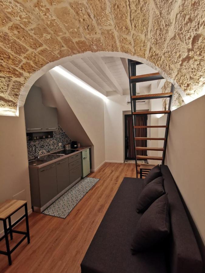 Apartment Corte San Triggiano 13 Citta Vecchia, Bari