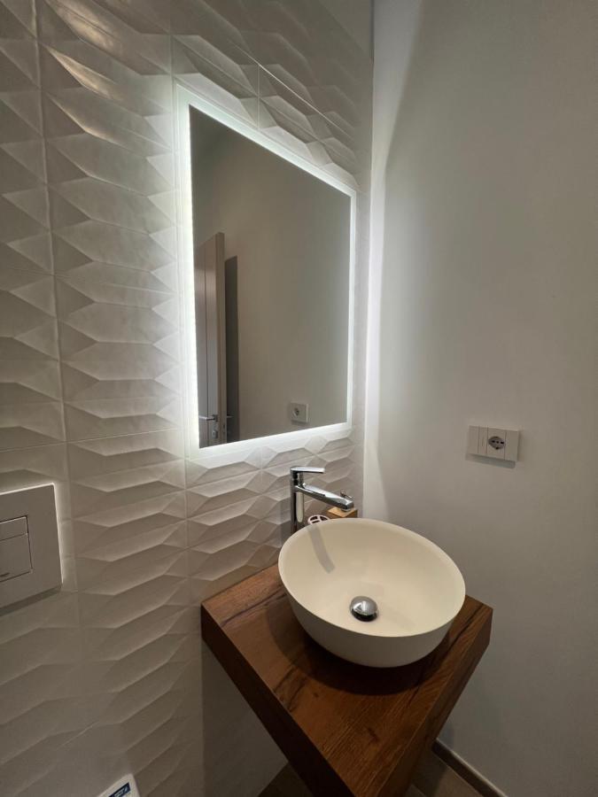 Apartment Tulip Luxury Howme