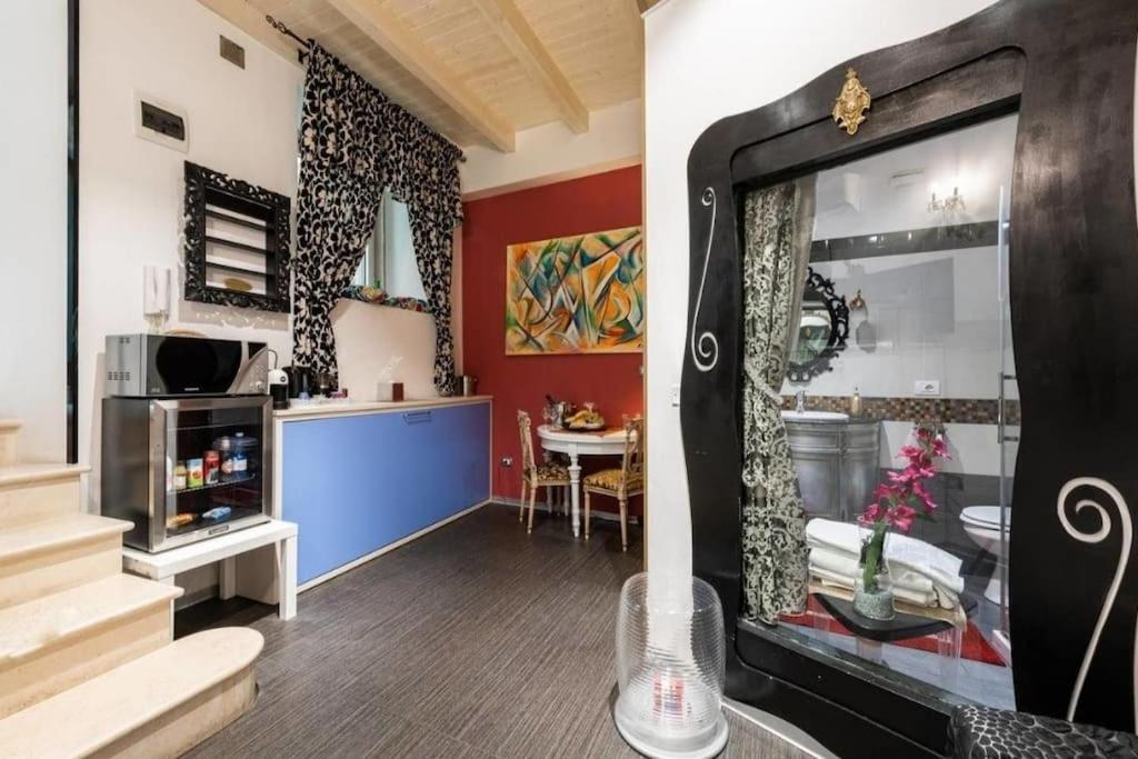 2 In The Historic Center Apartment
