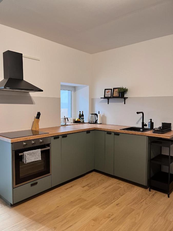 Apartment 100 Sqm Terrace, Close To The Old Town & Shopping Area & Harbour Bari