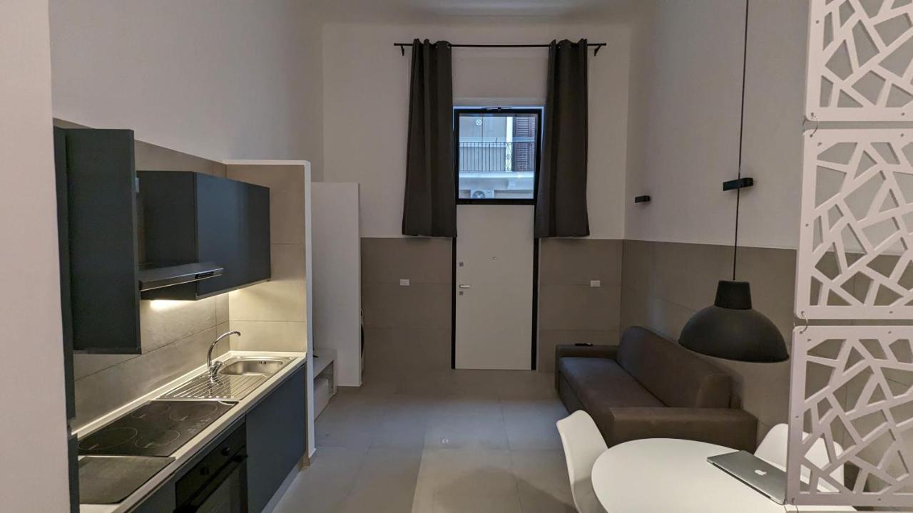 Valona 101 - Elegant Loft Apartment