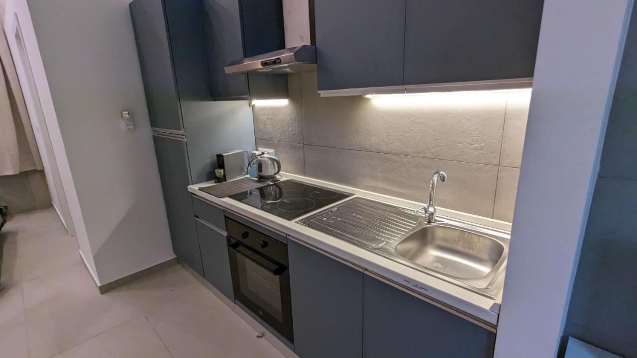 Apartment Valona 101 - Elegant Loft Bari