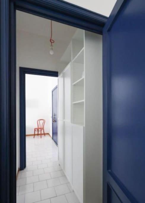 Double Balcony Sea View Apartment